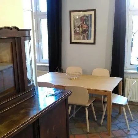 Apartment Lawendowa 2-3 *